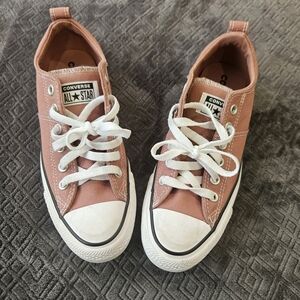 Converse  Pink Sneakers